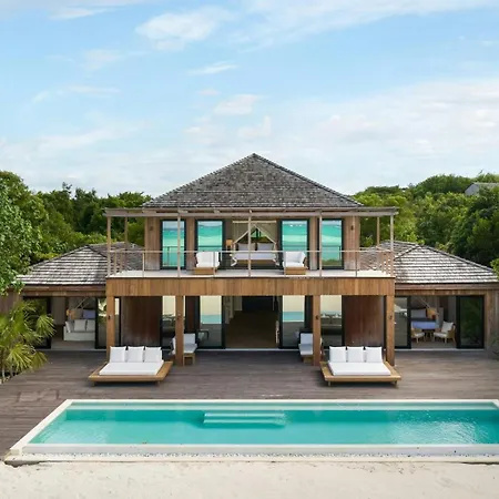 Como Parrot Cay-3