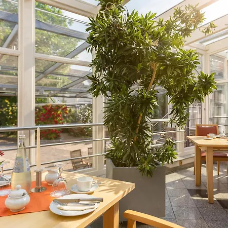 Hotel Bördehof, direkt an der A2&A14, mit Restaurant-3