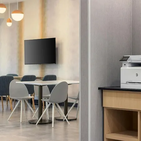 Towneplace Suites By Marriott Minot-2