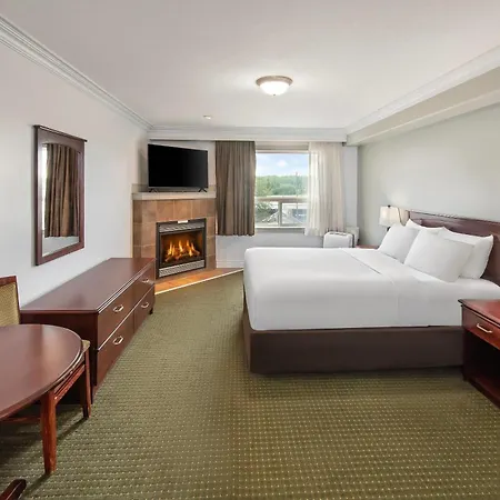 Quality Inn & Suites Whitecourt-2