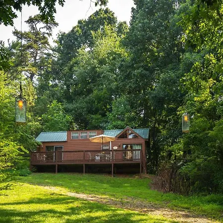 Engadine Inn And Cabins-2