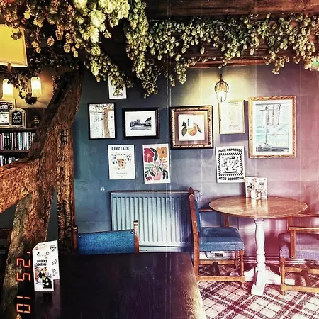 Pershore Rooms At The Star Inn-2