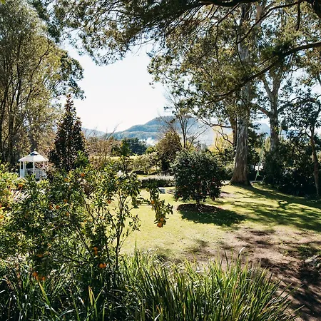 Wyobie Kangaroo Valley Treehouse-3