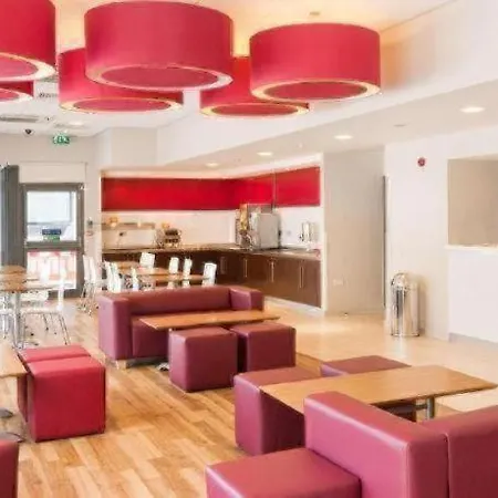 Travelodge Liverpool Central Exchange Street-2
