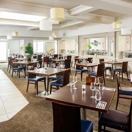 Mercure Birmingham West Hotel-2