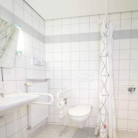 Ibis Koeln Messe-3