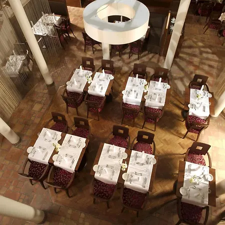 Best Western Premier Hotel Villa Stokkum-3