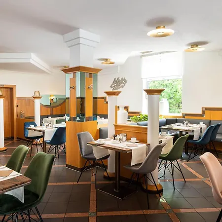 Qu Hotel, Trademark Collection By Wyndham-2