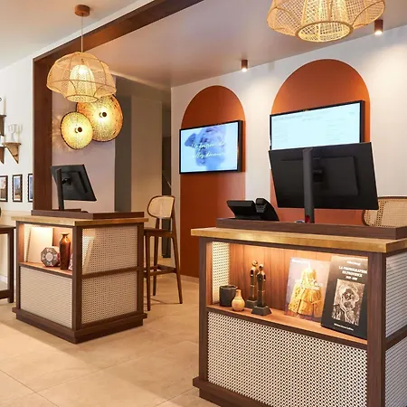 Mercure Arles Centre Arenes-2