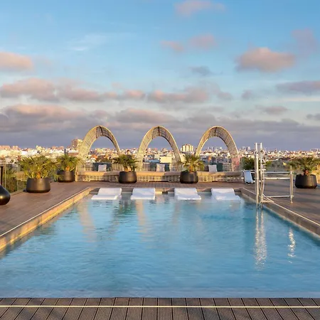 Novotel Valencia Lavant-3