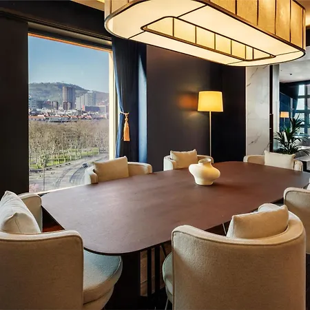 Hotel Meliá Bilbao-3