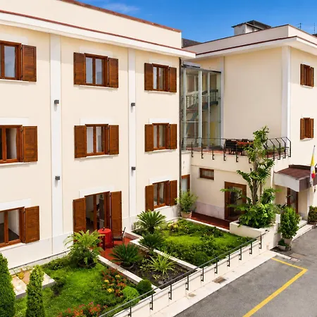 Hotel Diana-3