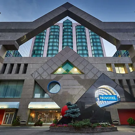 Novotel Toronto North York-2