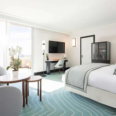 Mondrian Cannes-2