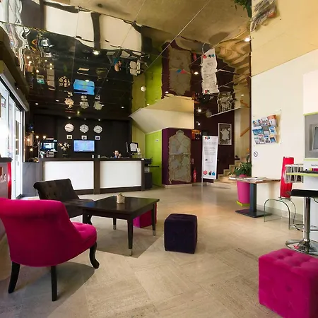 Ibis Styles Nantes Centre Place Royale-3