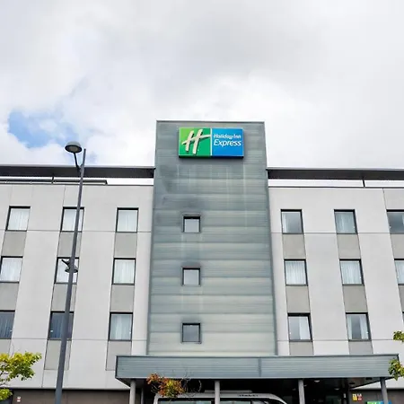Holiday Inn Express Bilbao Airport By Ihg-2