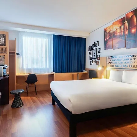 Ibis Geneve Petit Lancy-3