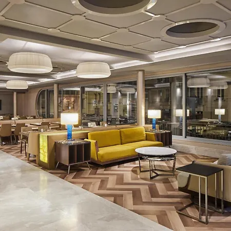 Titanic Comfort Mitte-2