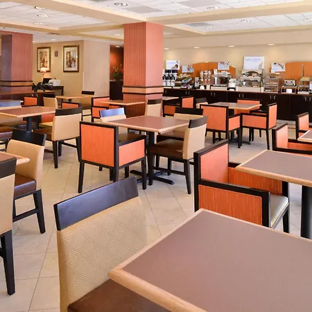 Holiday Inn Express & Suites Austin North Central By Ihg-3
