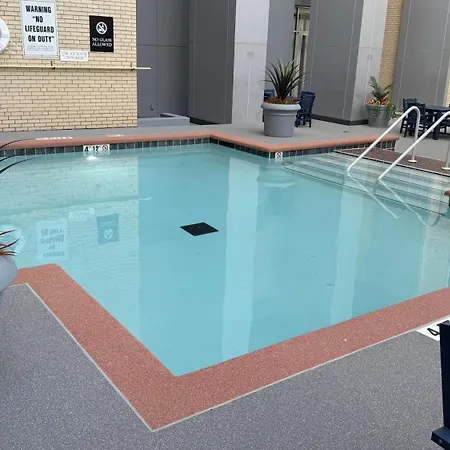 Clayton Plaza Hotel & Extended Stay-3
