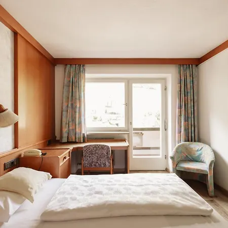 Hotel Rodes-3