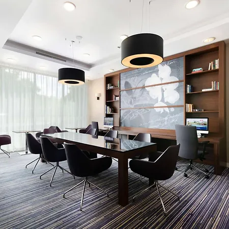 Hampton By Hilton Krakow-3