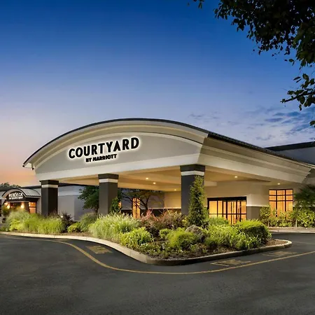 Courtyard By Marriott Montvale-3