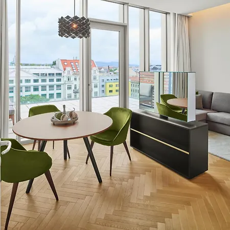 Crowne Plaza Vienna By Ihg-2