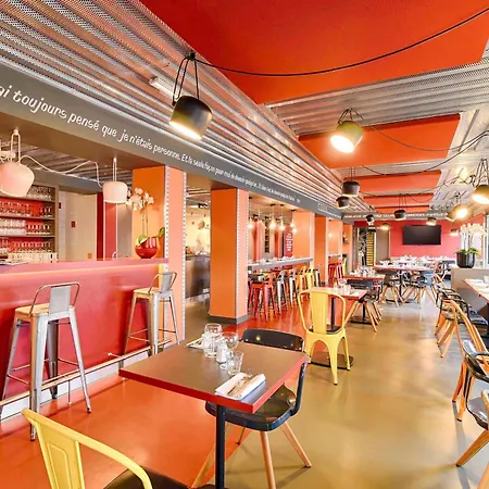 Ibis Styles Lyon Centre Confluence-3