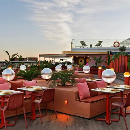 Moxy Barcelona-2