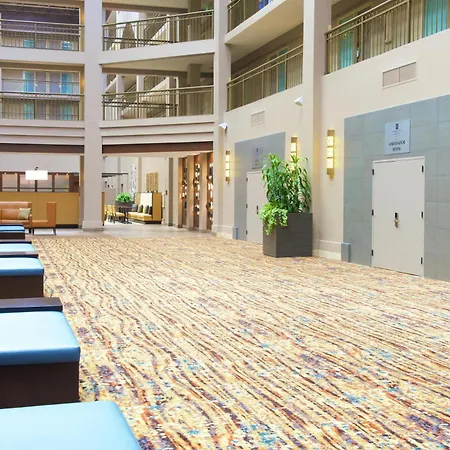 Embassy Suites By Hilton Seattle Bellevue-2