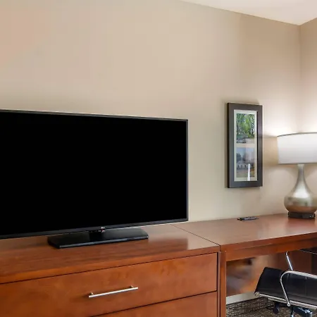 Comfort Inn & Suites Charlottesville Hollymead Town Center-3