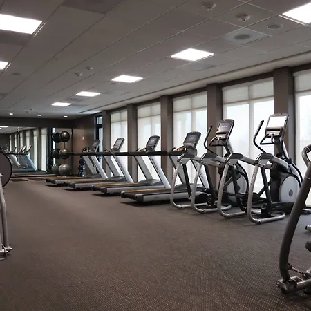 Courtyard By Marriott Portland East-3