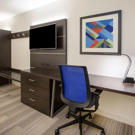 Holiday Inn Express & Suites Brunswick By Ihg-2