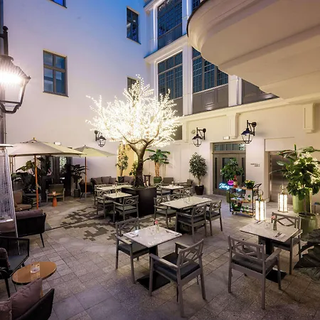 Hotel Saski Krakow Curio Collection By Hilton-2