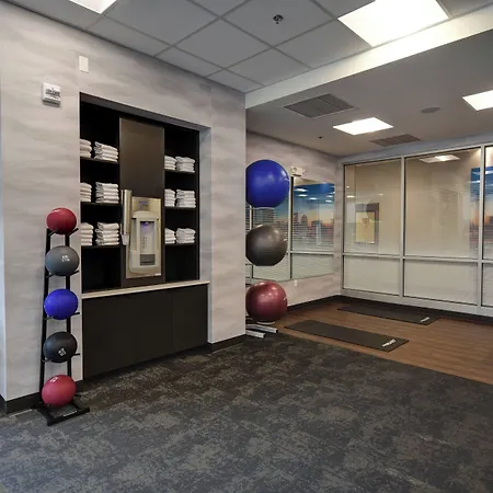 Fairfield Inn & Suites By Marriott Milwaukee North-3