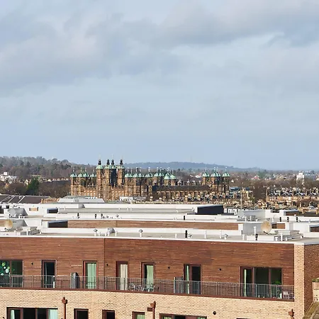 Moxy Edinburgh-2
