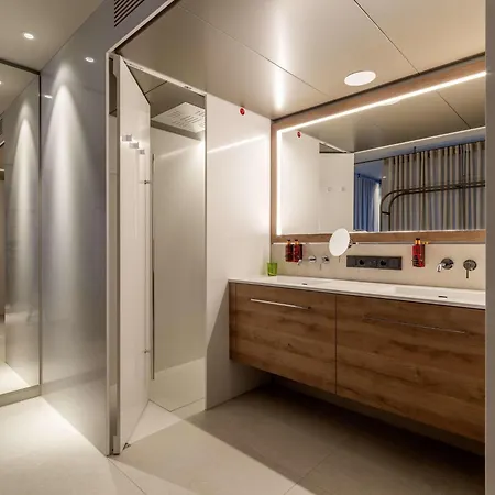 B'Mine Frankfurt Airport, Worldhotels Crafted-2