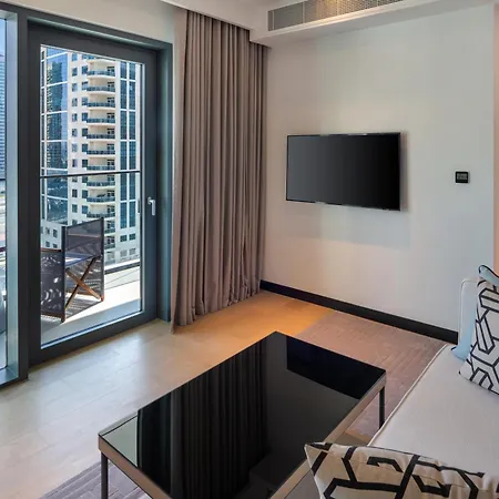 Vida Dubai Marina & Yacht Club-3