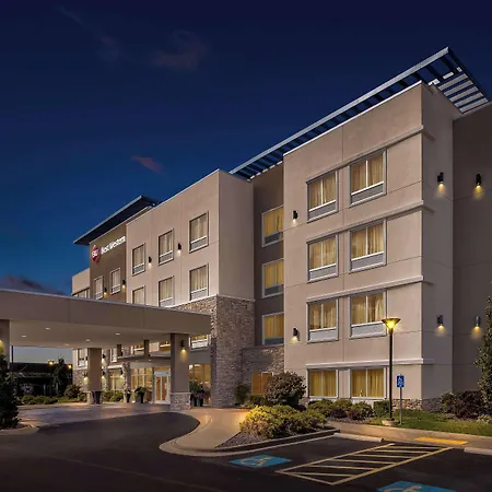 Best Western Plus Bolivar Hotel & Suites-2