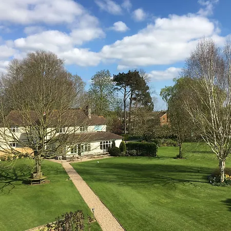 Burton Lodge Guest House & Spa-3