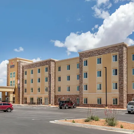 Comfort Inn & Suites Edgewood-2
