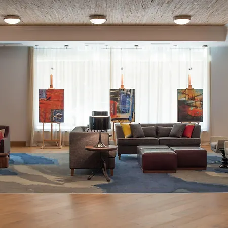 Hampton Inn And Suites By Hilton Portland-Pearl District-3