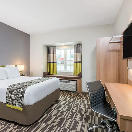 Microtel Inn & Suites By Wyndham New Martinsville-2