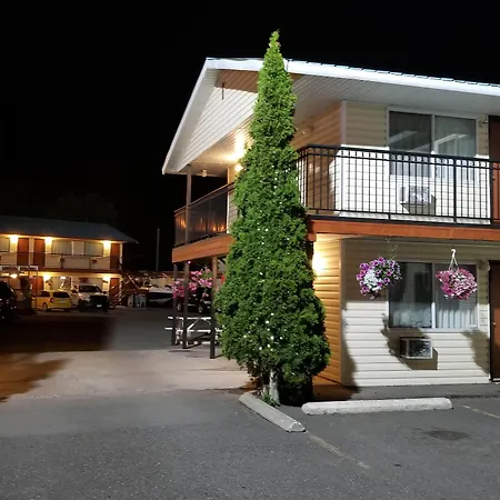 Cache Creek Inn-3