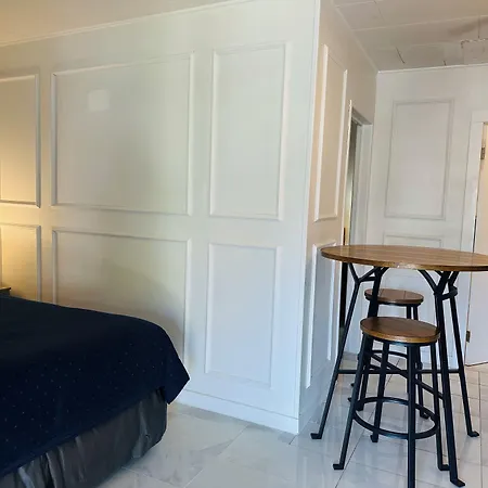 Sage Hills Motel-2