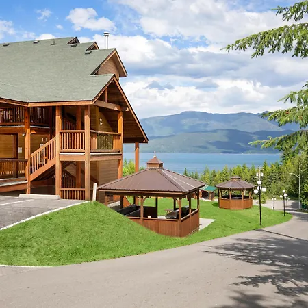 Kootenay Lakeview Resort BW Signature Collection-3