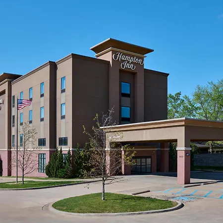 Hampton Inn Poplar Bluff-3