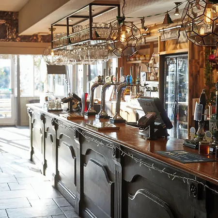 The Spyglass & Kettle By Greene King Inns-2