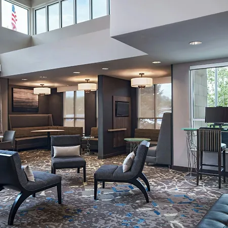 Residence Inn By Marriott Omaha Aksarben Village-3